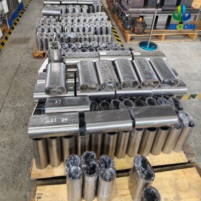 Quality  Corrosion Resistant Extruder Screw Barrel with Ni60 Alloy Liner for Enhanced Wear Resistance in Twin Screw Extruders factory