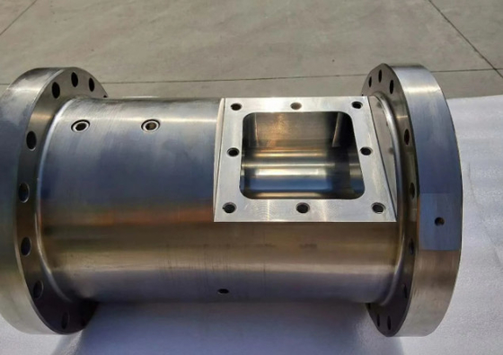 Twin Screw Extruder Barrel For Leistritz In Polymer Processing Applications