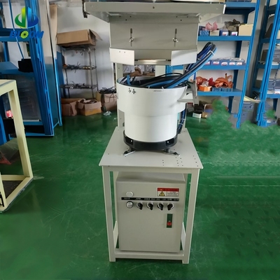 Automatic Nut Feeder for Spot Welding with M5-M12 Compatibility 220V/50Hz Power and 0.5MPa Air Source