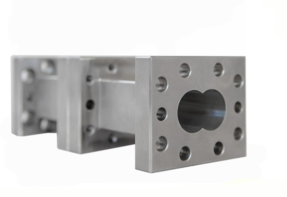 30mm Distance Screw And Barrel For Plastic Extruder Machine